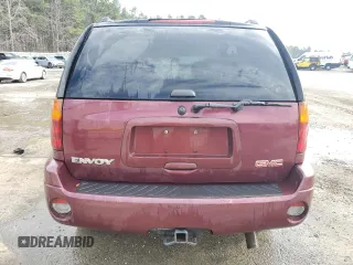 2005 GMC Envoy SLT with VIN 1GKDT13S452303889, listed as a Copart auction lot 44611745 with 177,462 mi miles and Salvage Title. Bid and sale history available at carsss.com. Image 6.