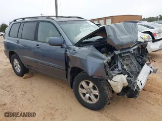 2003 Toyota Highlander with VIN JTEHF21A630107378, listed as a IAAI auction lot 41737651 with 194,129 mi miles. Bid and sale history available at carsss.com. Image 1.
