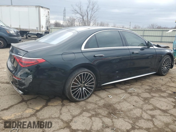 2021 Mercedes-Benz S 580 with VIN W1K6G7GB6MA042104, listed as a Copart auction lot 49778905 with 13,535 mi miles and Salvage Title. Bid and sale history available at DreamBid. Image 3.
