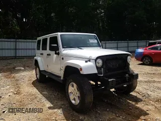 2017 Jeep Wrangler Unlimited Sahara with VIN 1C4HJWEG8HL580262, listed as a Copart auction lot 60118455 with 63,075 mi miles and Salvage title. Bid and sale history available at DreamBid. Image 14.