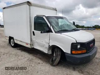 2011 GMC Savana Commercial Work Van with VIN 1GDY72BA6B1903116, listed as a Copart auction lot 72749984 with 156,292 mi miles and Salvage Title. Bid and sale history available at carsss.com. Image 4.