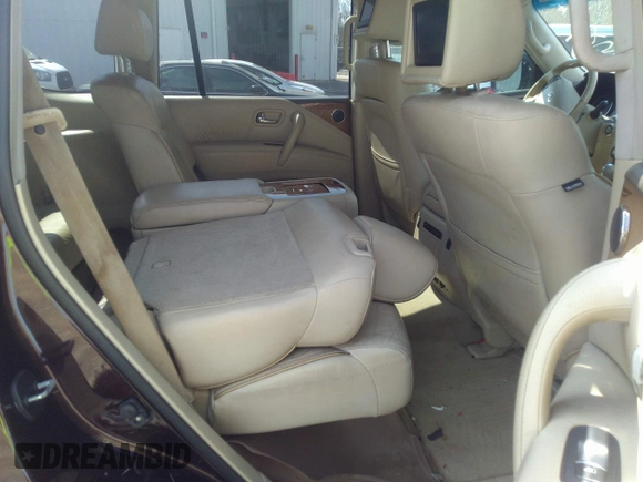 2014 Infiniti QX80 z VIN JN8AZ2NF5E9551616, wystawiony jako IAAI lot #41786999 z przebiegiem 207 905 mil mil oraz . Historia ofert i sprzedaży dostępna na DreamBid. Obrazek 8.