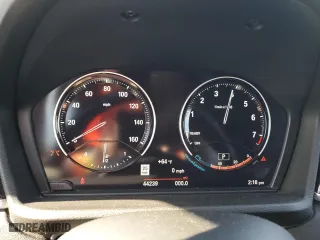 2019 BMW X1 sDrive28i with VIN WBXHU7C59K5N01520, listed as a Copart auction lot 44910215 with 44,239 mi miles and Salvage Title. Bid and sale history available at carsss.com. Image 9.