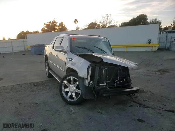 2008 Cadillac Escalade EXT with VIN 3GYFK62818G277008, listed as a Copart auction lot 87545465 with 132,389 mi miles and Non Repairable. Bid and sale history available at carsss.com. Image 11.