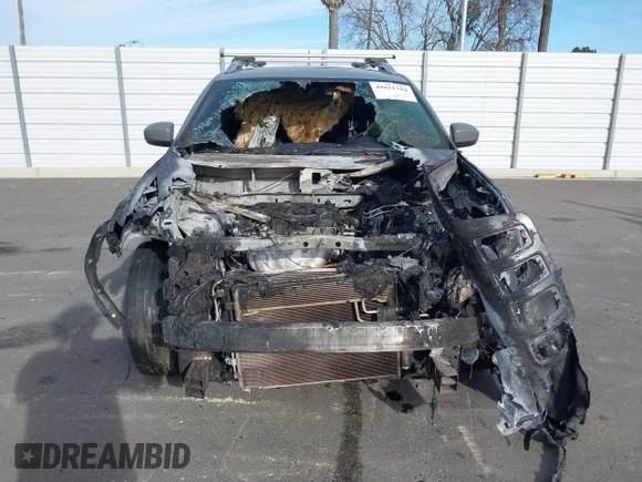 2019 Jeep Cherokee Latitude Plus z VIN 1C4PJLLB6KD469762, wystawiony jako IAAI lot #41621194 z przebiegiem Nie podano mil oraz . Historia ofert i sprzedaży dostępna na DreamBid. Obrazek 12.