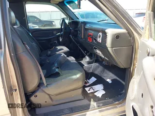 1999 Chevrolet Silverado 1500 with VIN 1GCEC14W8XZ104775, listed as a IAAI auction lot 41757246 with 1 mi miles. Bid and sale history available at carsss.com. Image 5.