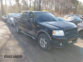 2006 Ford F-150 XLT with VIN 1FTPW14536FA09239, listed as a IAAI auction lot 42057450 with 227,660 mi miles and . Bid and sale history available at carsss.com. Image 1.