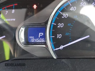 2014 Toyota Sienna XLE with VIN 5TDYK3DC9ES413283, listed as a IAAI auction lot 42091379 with 184,506 mi miles and . Bid and sale history available at DreamBid. Image 15.