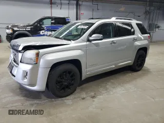 2013 GMC Terrain Denali z VIN 2GKFLZE36D6177436, wystawiony jako Copart lot #58628385 z przebiegiem 237 805 mil mil oraz Czysty tytuł • Clean title. Historia ofert i sprzedaży dostępna na DreamBid. Obrazek 1.