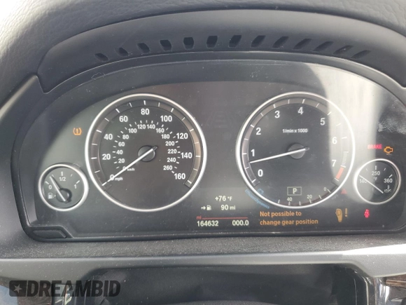 2015 BMW X5 sDrive35i with VIN 5UXKR2C51F0H38188, listed as a Copart auction lot 49644415 with 164,632 mi miles and Clean Title. Bid and sale history available at carsss.com. Image 9.
