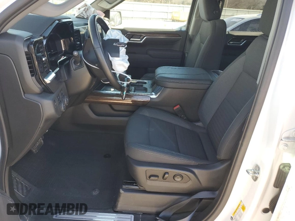 2023 Chevrolet Silverado 1500 RST with VIN 1GCUDEE84PZ133965, listed as a Copart auction lot 42206615 with 33,541 mi miles and Salvage Title. Bid and sale history available at DreamBid. Image 7.