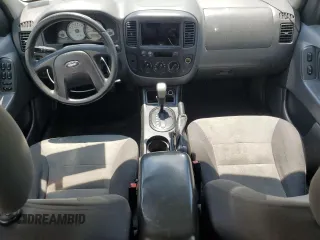 2007 Ford Escape XLS с VIN 1FMYU02Z17KA49513, выставлен на аукционе Copart как лот 61917225 с пробегом 119 255 миль миль и Чистый • Clean title. История ставок и продаж доступна на DreamBid. Изображение 8.