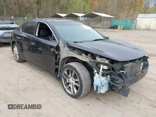 2010 Nissan Maxima 3.5 SV with VIN 1N4AA5AP9AC831089, listed as a IAAI auction lot 42004805 with 199,394 mi miles. Bid and sale history available at carsss.com. Image 1.