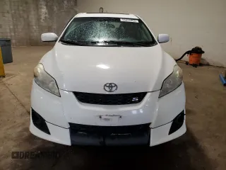 2010 Toyota Matrix S с VIN 2T1LE4EE4AC017028, выставлен на аукционе Copart как лот 55855965 с пробегом 178 927 миль миль и Списание • Salvage title. История ставок и продаж доступна на DreamBid. Изображение 5.