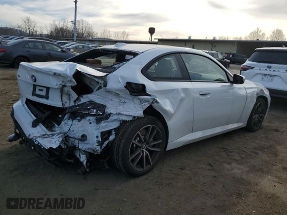 2024 BMW 2 Series 230i xDrive with VIN 3MW33CM05R8E02208, listed as a Copart auction lot 80850784 with 10,282 mi miles and Salvage title. Bid and sale history available at DreamBid. Image 3.