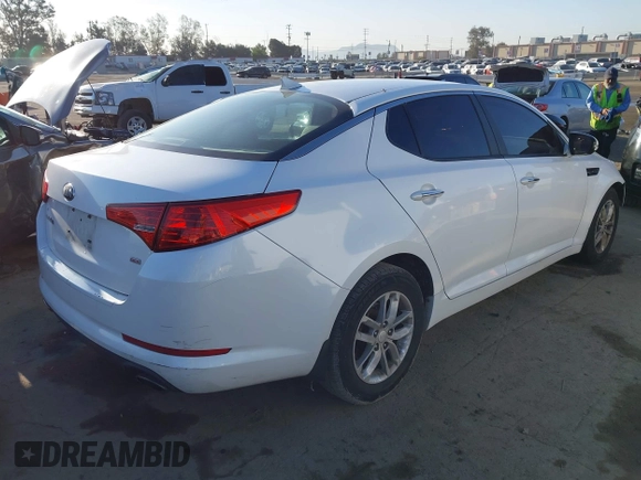 2013 Kia Optima LX with VIN KNAGM4A72D5362553, listed as a IAAI auction lot 42004593 with 127,918 mi miles. Bid and sale history available at carsss.com. Image 4.
