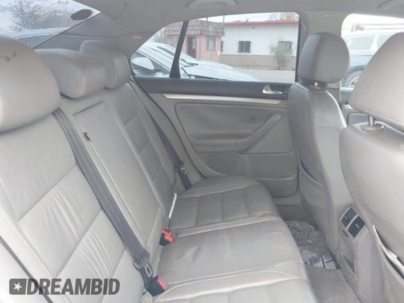 2006 Volkswagen Jetta 1.9L TDI with VIN 3VWDT71K36M758287, listed as a IAAI auction lot 42245403 with 230,536 mi miles and . Bid and sale history available at DreamBid. Image 8.