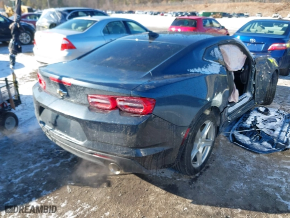 2021 Chevrolet Camaro 2LT with VIN 1G1FD1RX7M0137844, listed as a IAAI auction lot 41328402 with 41,164 mi miles. Bid and sale history available at carsss.com. Image 4.