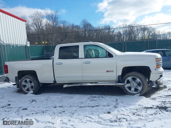 2015 Chevrolet Silverado 1500 LT with VIN 3GCUKREC7FG426159, listed as a IAAI auction lot 40960152 with 120,107 mi miles. Bid and sale history available at carsss.com. Image 13.