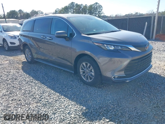 2024 Toyota Sienna XLE z VIN 5TDJRKEC8RS219789, wystawiony jako IAAI lot #41655786 z przebiegiem 1612 mil mil oraz . Historia ofert i sprzedaży dostępna na DreamBid. Obrazek 1.