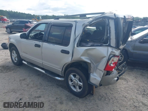 2004 Ford Explorer XLT с VIN 1FMZU63K24UC23971, выставлен на аукционе IAAI как лот 42649022 с пробегом 228 794 миль миль и . История ставок и продаж доступна на DreamBid. Изображение 3.