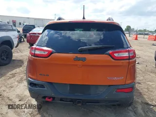 2015 Jeep Cherokee Trailhawk с VIN 1C4PJMBS8FW757154, выставлен на аукционе IAAI как лот 42591946 с пробегом 163 740 миль миль и . История ставок и продаж доступна на DreamBid. Изображение 16.