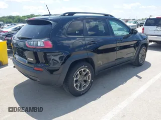 2020 Jeep Cherokee Latitude z VIN 1C4PJMCX3LD584466, wystawiony jako IAAI lot #42380627 z przebiegiem 53 062 mil mil oraz . Historia ofert i sprzedaży dostępna na DreamBid. Obrazek 4.