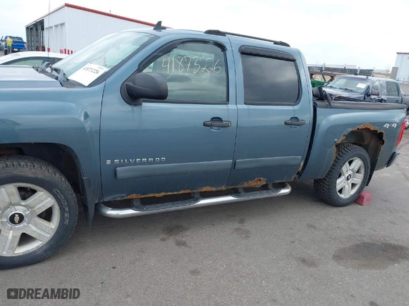 2007 Chevrolet Silverado 1500 LT w/2LT with VIN 2GCEK13M071669436, listed as a IAAI auction lot 41873226 with NaN miles. Bid and sale history available at carsss.com. Image 6.