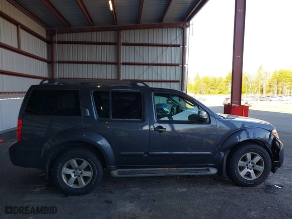 2011 Nissan Pathfinder LE with VIN 5N1AR1NB1BC616913, listed as a IAAI auction lot 40627326 with 119,372 mi miles. Bid and sale history available at carsss.com. Image 13.