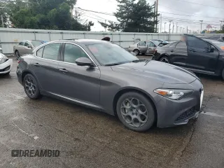 2017 Alfa Romeo Giulia with VIN ZARFAEDN8H7546578, listed as a Copart auction lot 65207855 with 59,221 mi miles and Clean title. Bid and sale history available at DreamBid. Image 4.