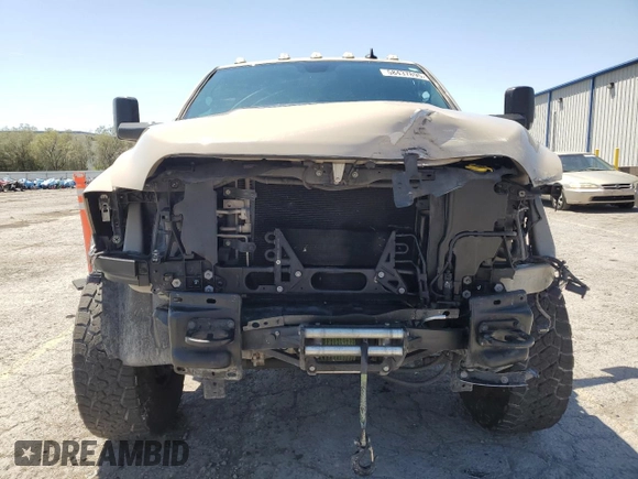 2018 Ram 2500 Power Wagon с VIN 3C6TR5EJ4JG379672, выставлен на аукционе Copart как лот 58437895 с пробегом 97 646 миль миль и Списание • Salvage title. История ставок и продаж доступна на DreamBid. Изображение 5.