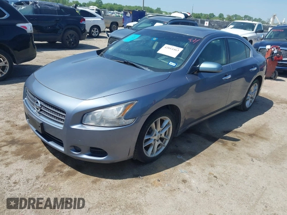 2011 Nissan Maxima SV z VIN 1N4AA5AP8BC832140, wystawiony jako IAAI lot #42014463 z przebiegiem 119 059 mil mil oraz . Historia ofert i sprzedaży dostępna na DreamBid. Obrazek 17.
