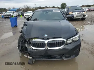 2019 BMW 3 Series 330i xDrive with VIN 3MW5R7J52K8B00833, listed as a Copart auction lot 83463974 with 116,303 mi miles and Salvage Title. Bid and sale history available at DreamBid. Image 5.