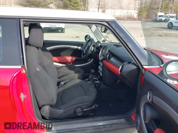 2010 MINI Hardtop S with VIN WMWMF7C54ATZ71743, listed as a IAAI auction lot 41794482 with 136,233 mi miles and . Bid and sale history available at DreamBid. Image 5.