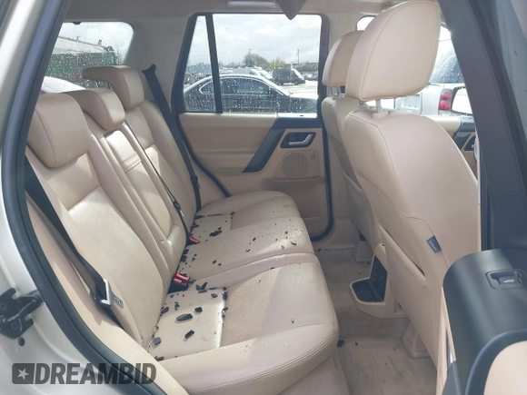 2008 Land Rover LR2 SE with VIN SALFS24N88H019147, listed as a IAAI auction lot 41926003 with 146,524 mi miles and . Bid and sale history available at DreamBid. Image 8.