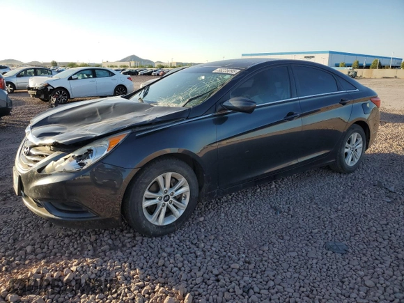 2013 Hyundai Sonata GLS z VIN 5NPEB4AC6DH777730, wystawiony jako Copart lot #56225095 z przebiegiem 108 753 mil mil oraz Szkoda całkowita • Salvage title. Historia ofert i sprzedaży dostępna na DreamBid. Obrazek 1.