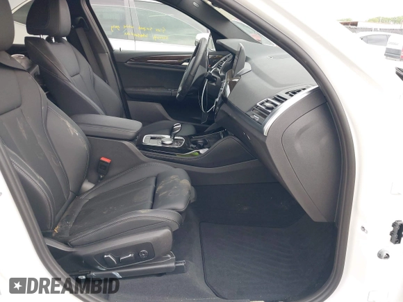 2024 BMW X4 xDrive30i with VIN 5UX33DT08R9X21276, listed as a IAAI auction lot 42177910 with 16,199 mi miles and . Bid and sale history available at DreamBid. Image 5.
