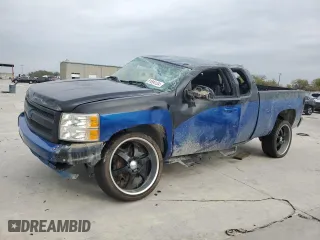 2008 Chevrolet Silverado 1500 LTZ with VIN 1GCEK19098Z298886, listed as a Copart auction lot 81694134 with 125,941 mi miles and Salvage Title. Bid and sale history available at carsss.com. Image 1.
