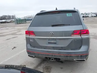 2023 Volkswagen Atlas SE с VIN 1V2HR2CA2PC514187, выставлен на аукционе IAAI как лот 41522880 с пробегом 40 614 миль миль и . История ставок и продаж доступна на DreamBid. Изображение 16.