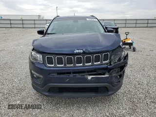 2018 Jeep Compass Latitude z VIN 3C4NJCBB1JT240505, wystawiony jako Copart lot #44365215 z przebiegiem 102 798 mil mil oraz Szkoda całkowita • Salvage title. Historia ofert i sprzedaży dostępna na DreamBid. Obrazek 5.