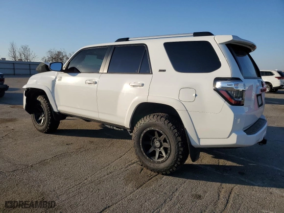 2023 Toyota 4Runner SR5 Premium with VIN JTENU5JR1P6182251, listed as a Copart auction lot 43088355 with 26,655 mi miles and Salvage Title. Bid and sale history available at carsss.com. Image 2.