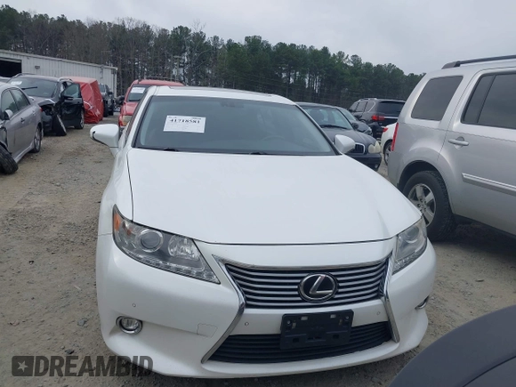 2014 Lexus ES 350 with VIN JTHBK1GG1E2108097, listed as a IAAI auction lot 41718581 with 209,587 mi miles. Bid and sale history available at carsss.com. Image 12.