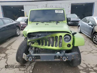 2018 Jeep Wrangler JK Unlimited Sahara with VIN 1C4BJWEG3JL840921, listed as a Copart auction lot 83969834 with 85,179 mi miles and Salvage Title. Bid and sale history available at carsss.com. Image 5.