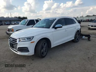 2019 Audi SQ5 Premium with VIN WA1A4AFYXK2066262, listed as a Copart auction lot 70586984 with 69,015 mi miles and Clean Title. Bid and sale history available at carsss.com. Image 1.