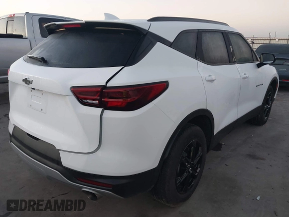 2024 Chevrolet Blazer LT with VIN 3GNKBDR44RS206273, listed as a IAAI auction lot 41158653 with Not provided miles and . Bid and sale history available at DreamBid. Image 4.