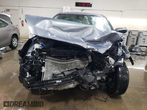 2020 Kia Sorento LX with VIN 5XYPGDA38LG630213, listed as a Copart auction lot 83907564 with Not Provided miles and Salvage Title. Bid and sale history available at DreamBid. Image 5.