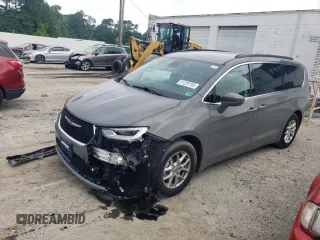 2022 Chrysler Pacifica Touring L with VIN 2C4RC1BG5NR185562, listed as a Copart auction lot 61228755 with 53,474 mi miles and Salvage title. Bid and sale history available at DreamBid. Image 1.