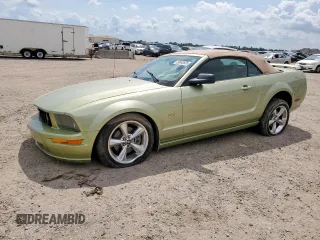 2006 Ford Mustang GT Deluxe with VIN 1ZVHT85H865234404, listed as a Copart auction lot 59543655 with 101,821 mi miles and Salvage title. Bid and sale history available at DreamBid. Image 1.