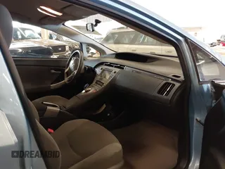 2013 Toyota Prius with VIN JTDKN3DP6D3036427, listed as a IAAI auction lot 41883540 with 173,781 mi miles and . Bid and sale history available at DreamBid. Image 5.