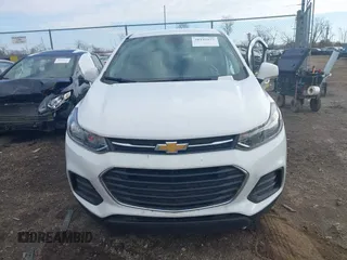 2020 Chevrolet Trax LS z VIN KL7CJKSB8LB085048, wystawiony jako IAAI lot #38242977 z przebiegiem 32 428 mil mil oraz . Historia ofert i sprzedaży dostępna na DreamBid. Obrazek 12.
